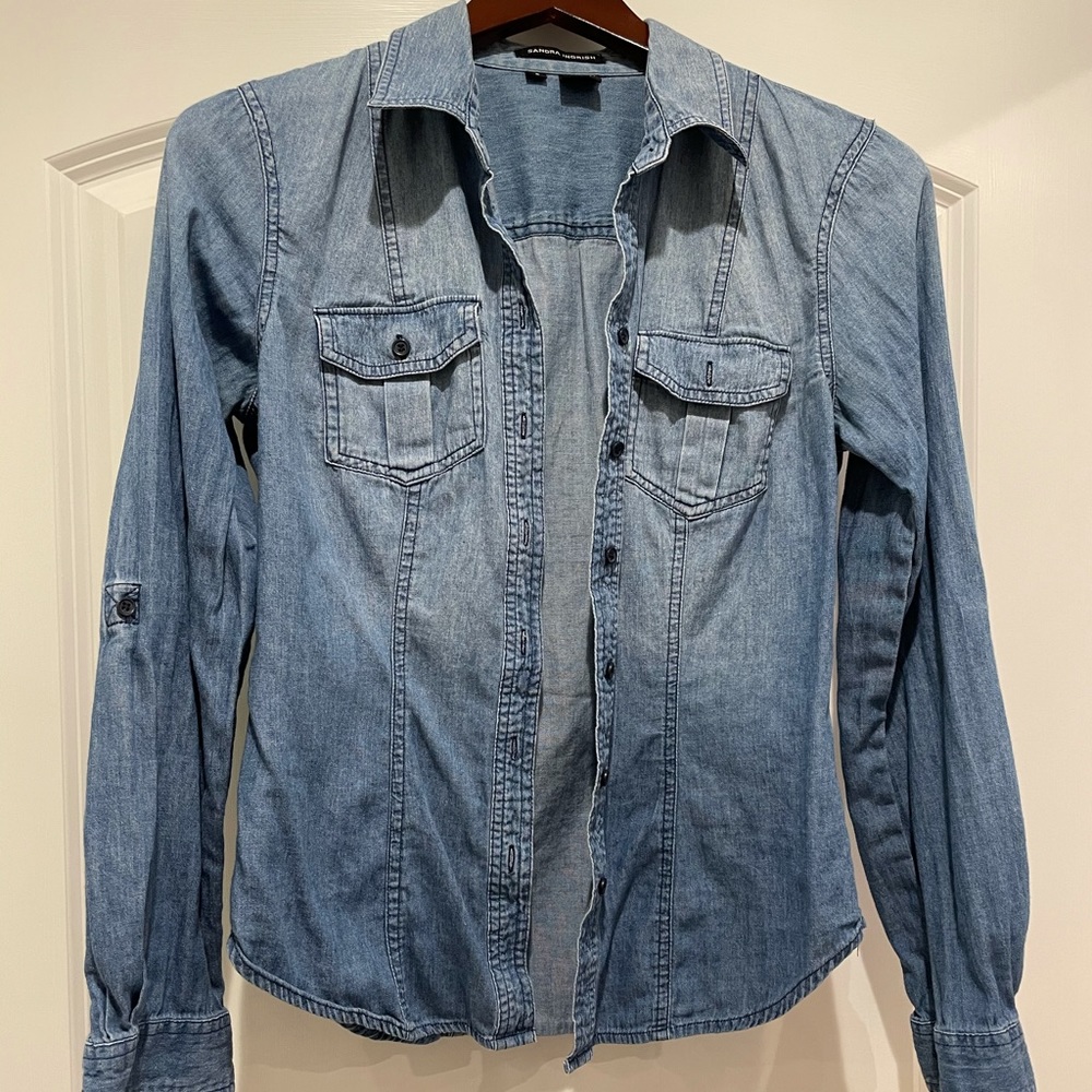 Sandra Ingrish Denim lightweight button down top